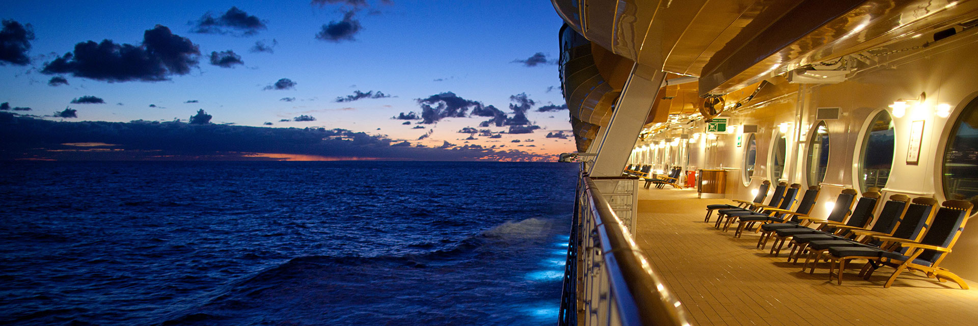 cruise ship coffee creamer